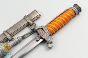 Heer Officer Dagger -  WKC