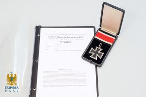 Cased Klein and Quenzer Knights Cross