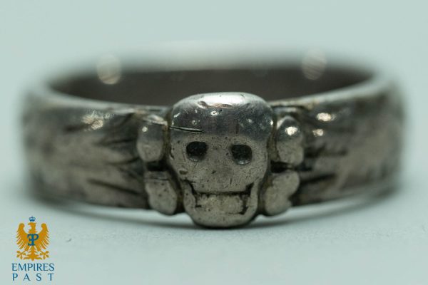 SS Totenkopf Ring - Heinrich Becker 20.4.38
